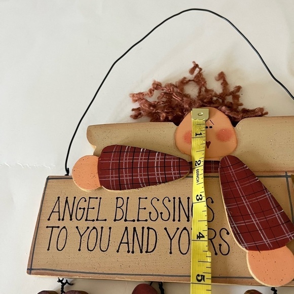 Hanging Angel Wooden Plaque - Picture 4 of 6